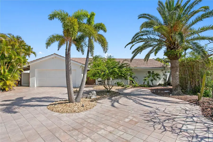 351 S Julia Circle, Saint Pete Beach, FL 33706 - #2