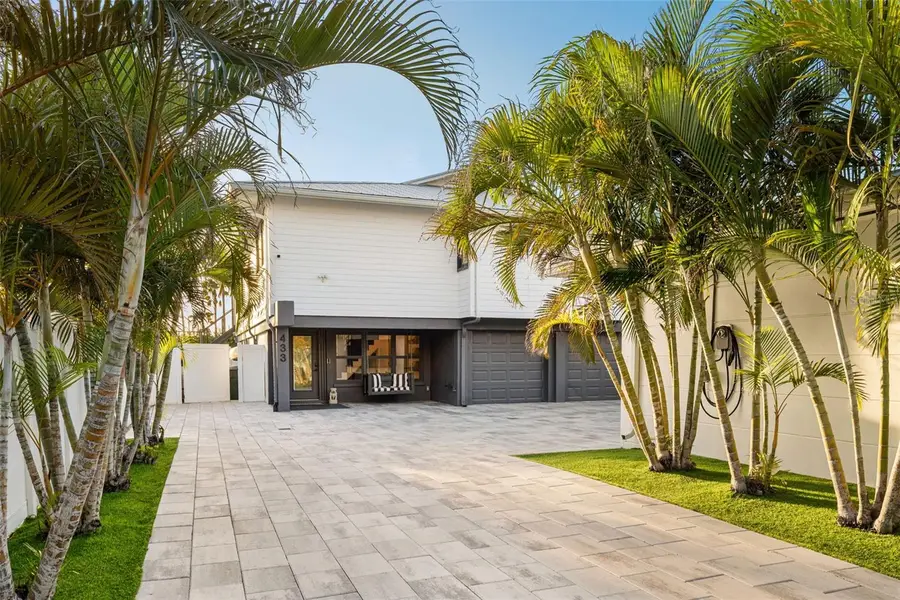 439 Causeway Boulevard, Dunedin, FL 34698 - #2