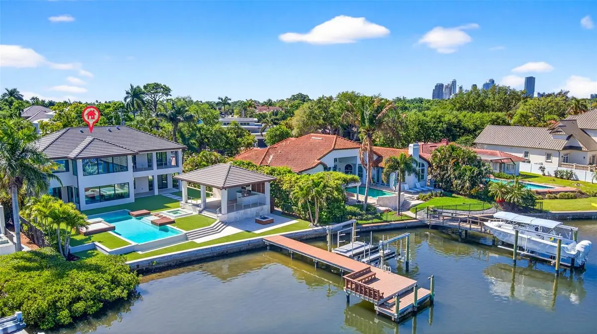 460 Coffee Pot Riviera Ne, Saint Petersburg, FL 33704 - #1