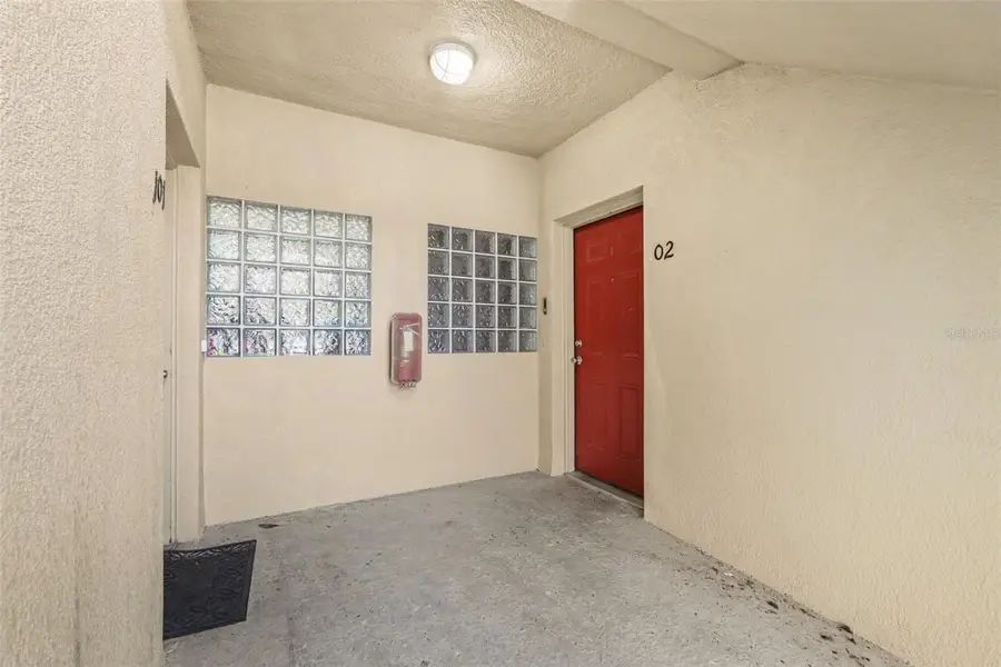9517 Amberdale Court #102, Riverview, FL 33578 - #3