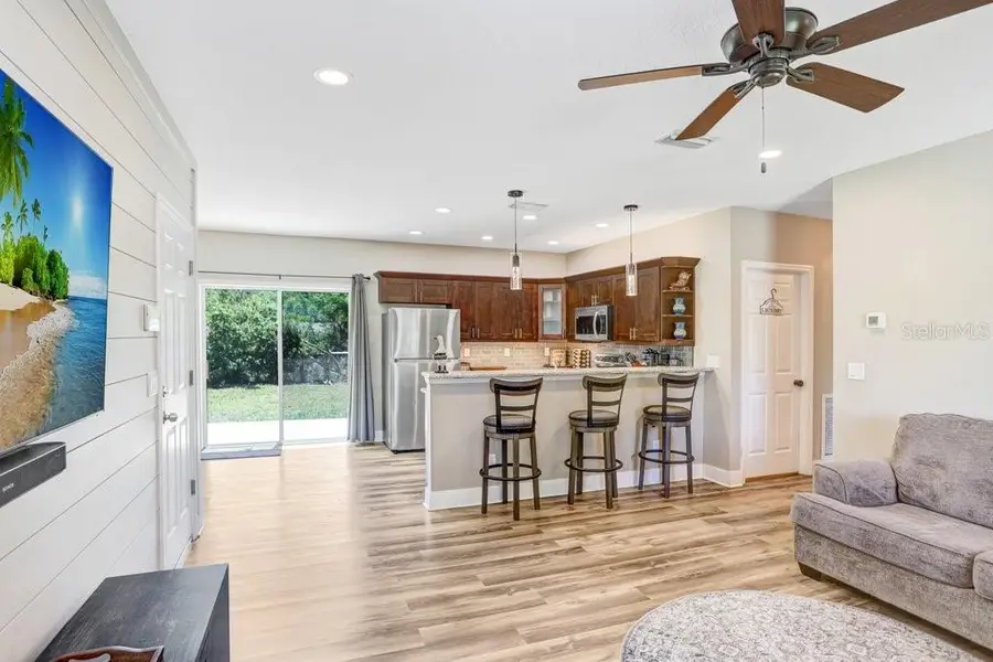 618 Oak Ridge Drive, Brandon, FL 33510 - #2