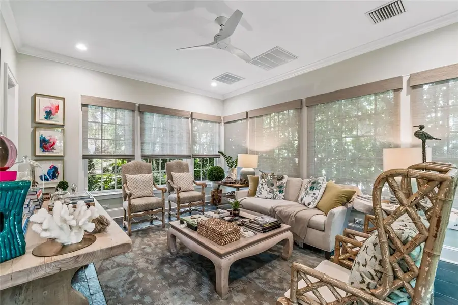 3011 W Hawthorne Road, Tampa, FL 33611 - #3