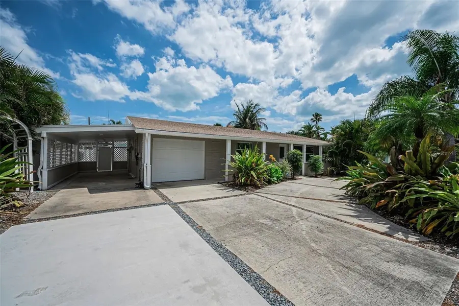 7691 Coquina Way, Saint Pete Beach, FL 33706 - #3