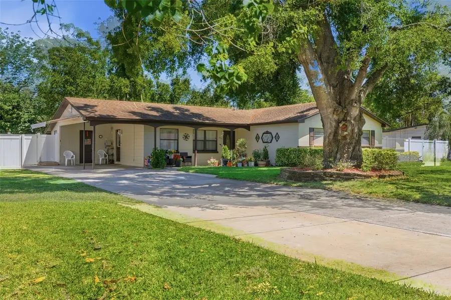 2521 Krueger Lane, Tampa, FL 33618 - #2