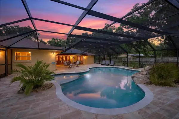 1026 Crystal Lake Road, LUTZ, FL 33548