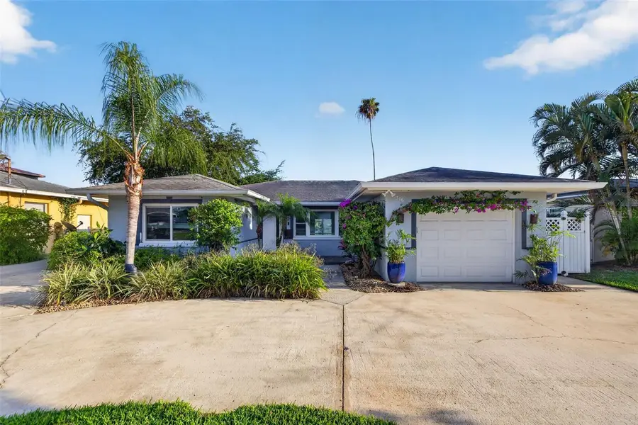 316 89th Avenue Ne, Saint Petersburg, FL 33702 - #2