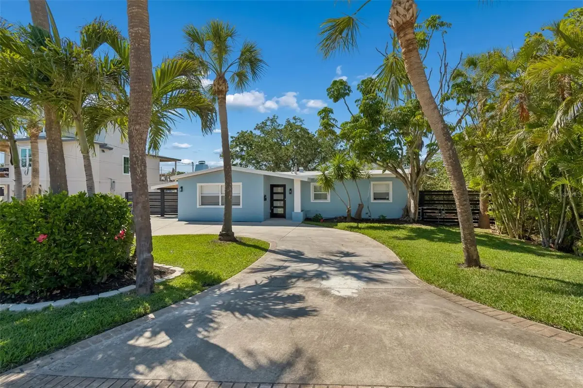 4790 Shore Acres Boulevard Ne, Saint Petersburg, FL 33703 - #1