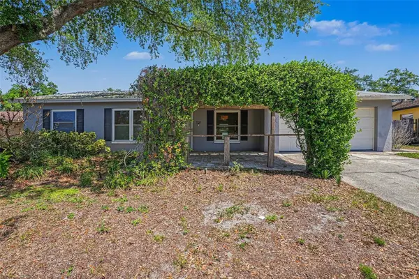 3718 Greenford Street, VALRICO, FL 33596