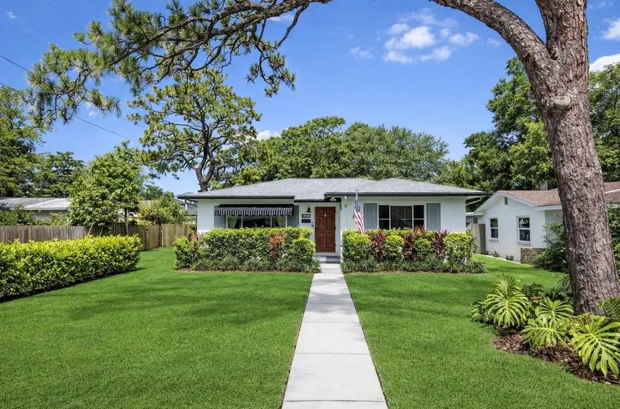 4020 Queen Street N, Saint Petersburg, FL 33714 - #2