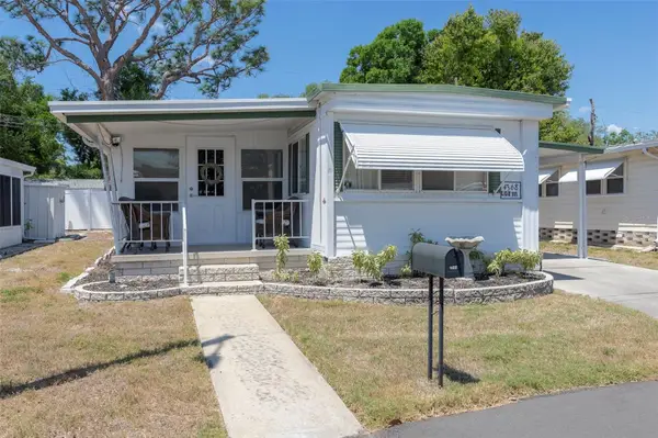 4368 72nd Way N #111, ST PETERSBURG, FL 33709