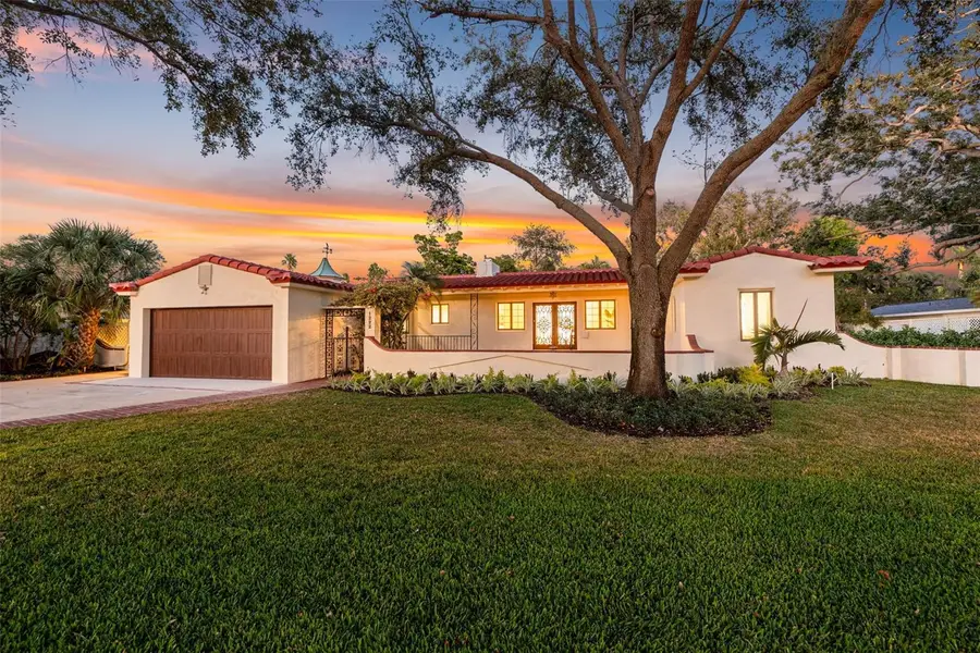 1222 Brightwaters Boulevard Ne, Saint Petersburg, FL 33704 - #2