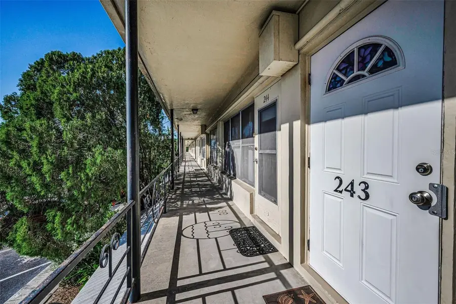 4051 58th Street N #243, Kenneth City, FL 33709 - #2