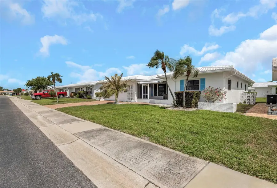3627 100th Place N #4, Pinellas Park, FL 33782 - #2