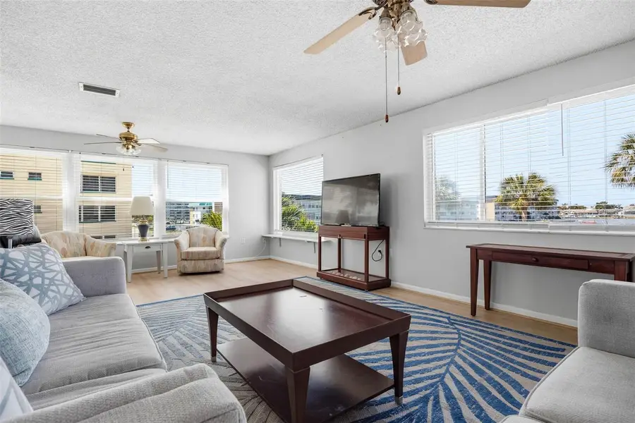 2850 59th Street S #215, Gulfport, FL 33707 - #2