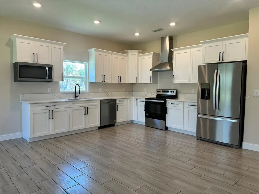 1404 Lowry Avenue E, Haines City, FL 33844 - #3