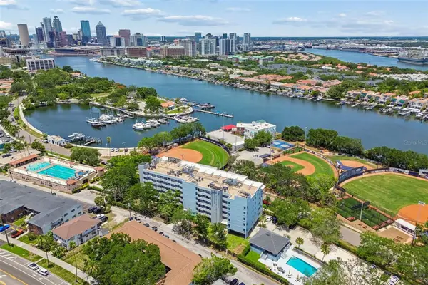 160 Columbia Drive #206, TAMPA, FL 33606