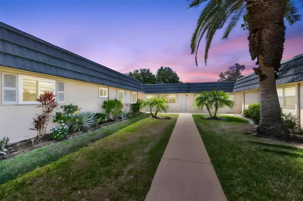 1802 Bedford Terrace #184, SUN CITY CENTER, FL 33573