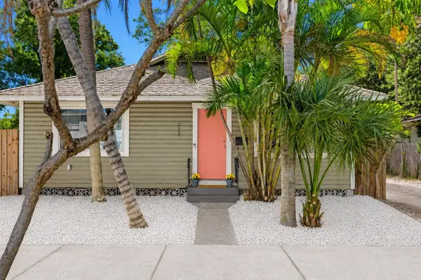 225 35th Street S, ST PETERSBURG, FL 33711