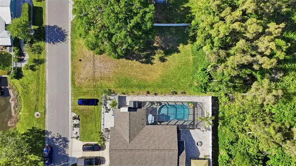 10 Freshwater Drive, PALM HARBOR, FL 34684