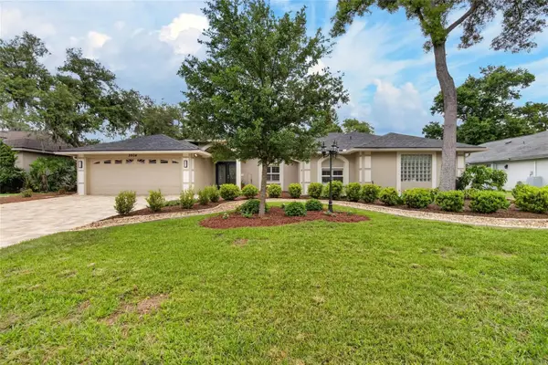 2804 Clubhouse Drive, PLANT CITY, FL 33566