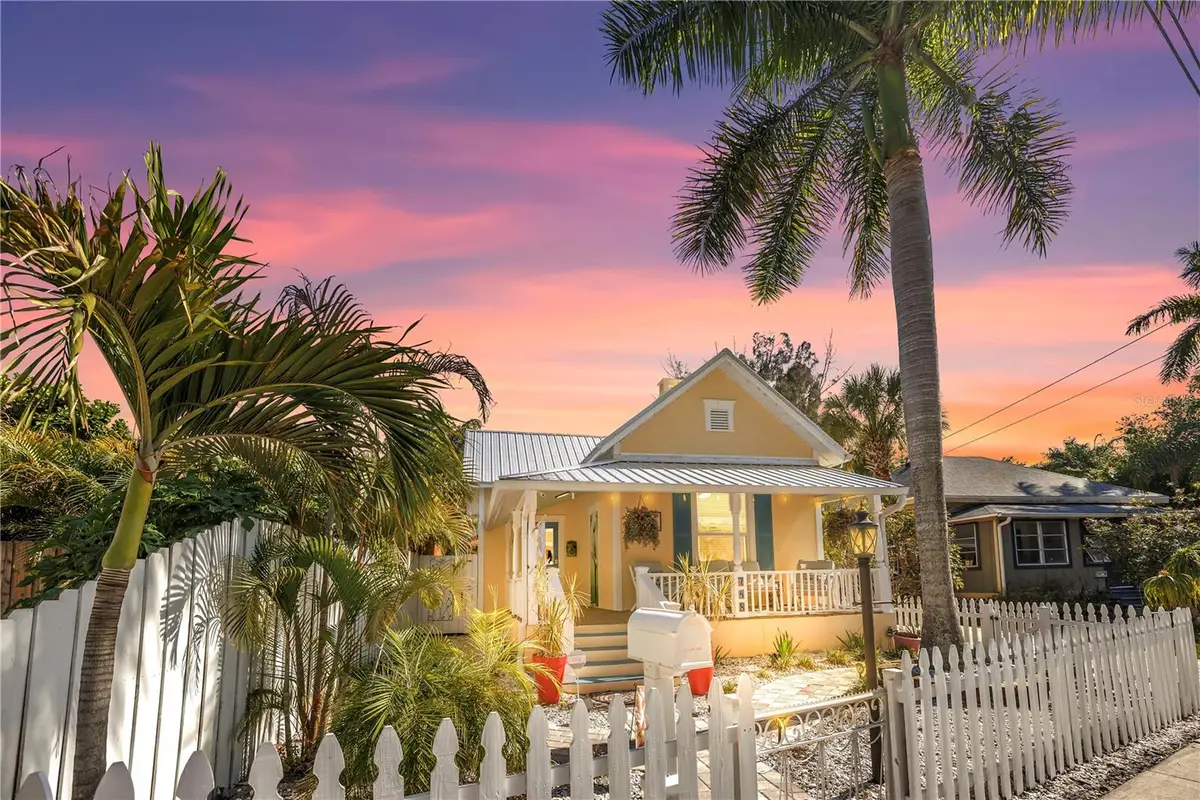 748 11th Avenue N, Saint Petersburg, FL 33701 - #1