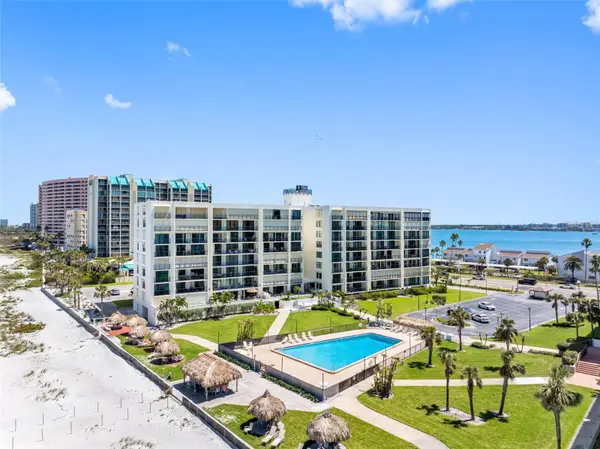 1400 Gulf Boulevard #101, CLEARWATER BEACH, FL 33767
