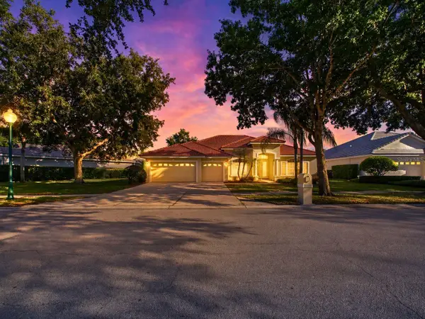 10207 Estuary Drive, TAMPA, FL 33647