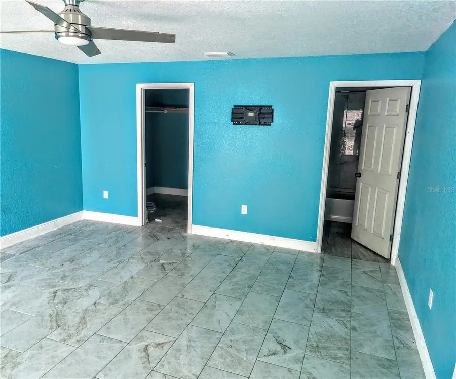 1916 10th Street S, Saint Petersburg, FL 33705 - #3