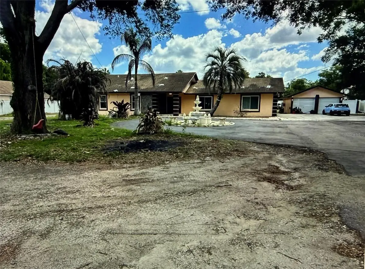 1212 S Taylor Road, Seffner, FL 33584 - #1