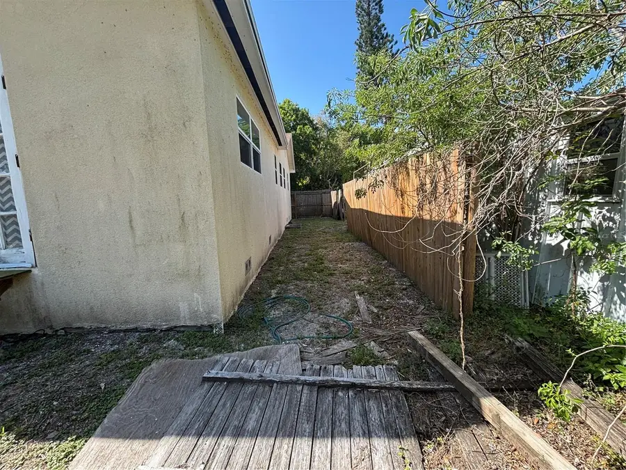 4327 43rd Avenue N, Saint Petersburg, FL 33714 - #3