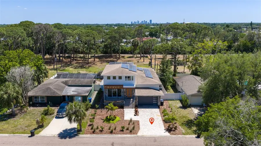 322 80th Avenue Ne, Saint Petersburg, FL 33702 - #2