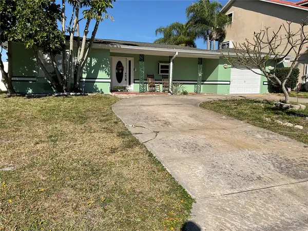 300 Driftwood Drive W, PALM HARBOR, FL 34683