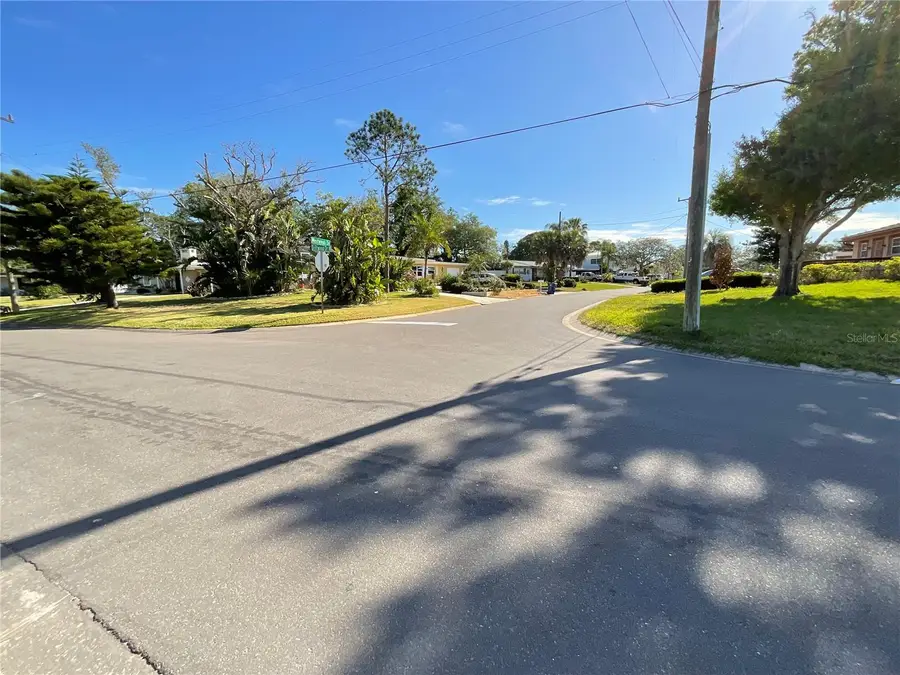 300 Driftwood Drive W, Palm Harbor, FL 34683 - #2