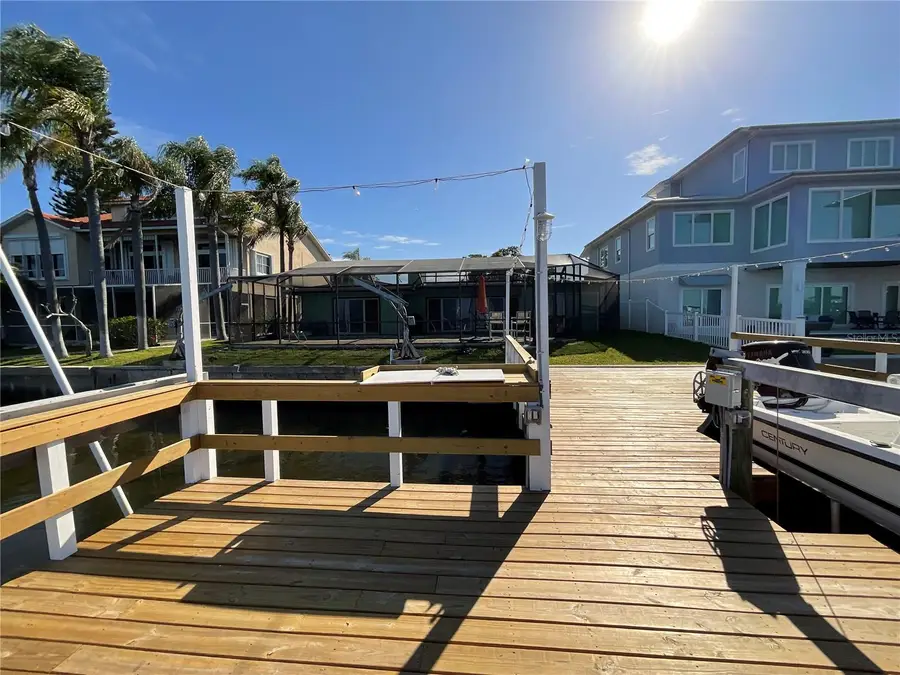 300 Driftwood Drive W, Palm Harbor, FL 34683 - #3