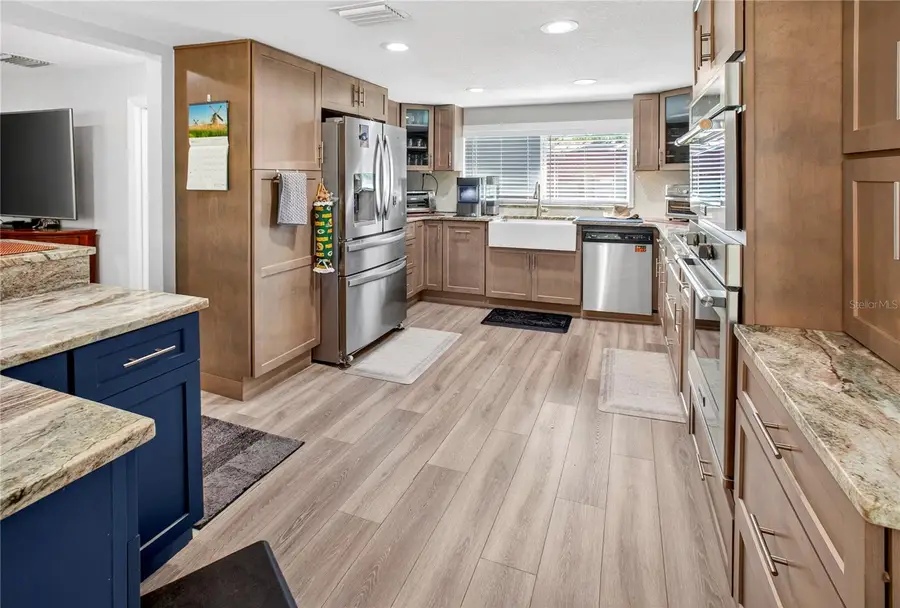 10627 Mcintosh Road, Thonotosassa, FL 33592 - #2