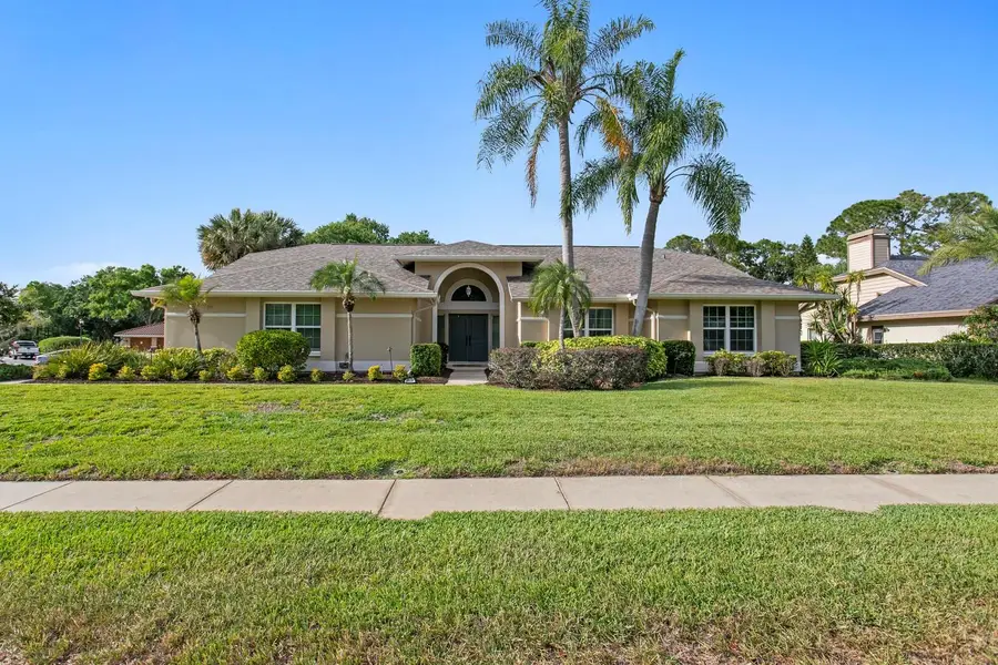 6211 Iroquois Court, Odessa, FL 33556 - #2