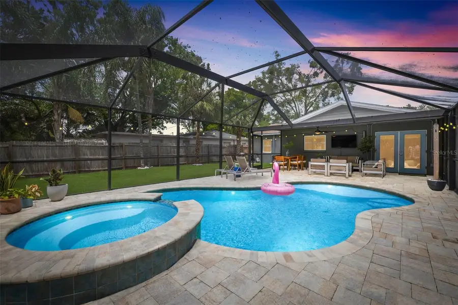 232 42nd Avenue Ne, Saint Petersburg, FL 33703 - #2