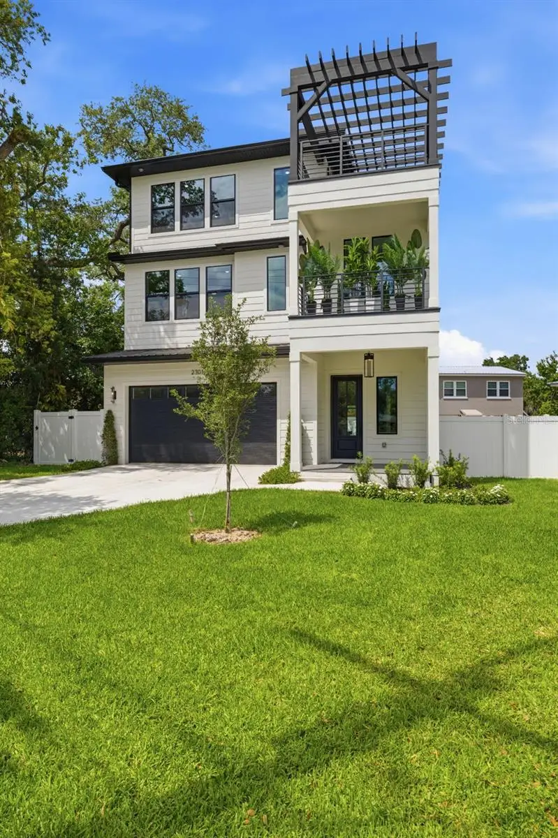 2301 N Ridgewood Avenue, Tampa, FL 33602 - #2