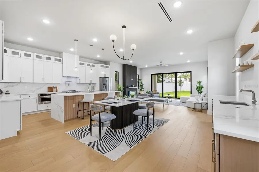 2301 N Ridgewood Avenue, Tampa, FL 33602 - #3