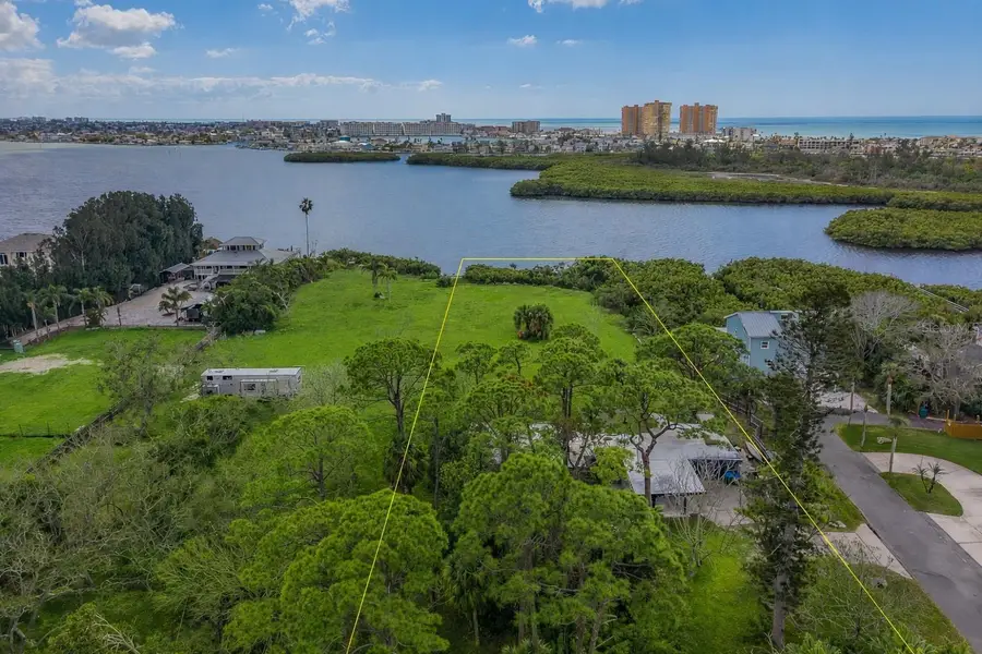 13798 74th Avenue, Seminole, FL 33776 - #3