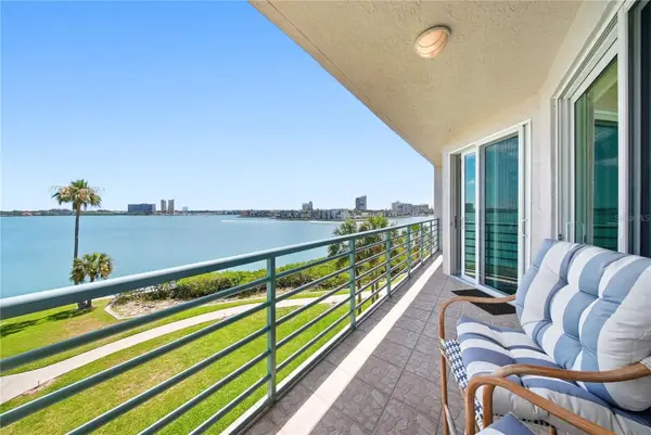 8021 Sailboat Key Boulevard S #302, ST PETE BEACH, FL 33707