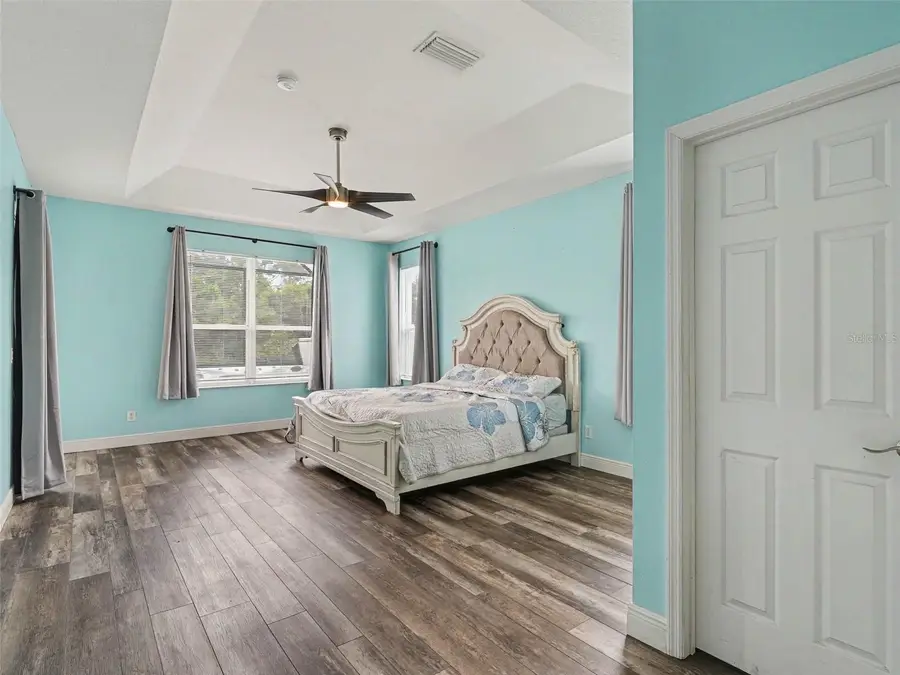 1656 Pinyon Pine Dr, Sarasota, FL 34240 - #3