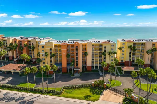 16500 Gulf Boulevard #352, NORTH REDINGTON BEACH, FL 33708