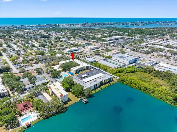 11485 Oakhurst Road #312, LARGO, FL 33774