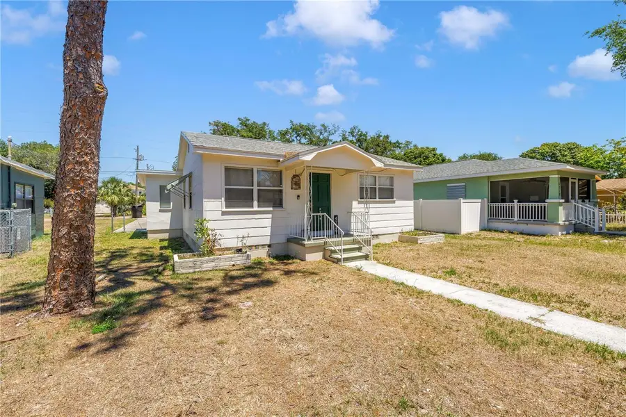 4729 12th Avenue S, Saint Petersburg, FL 33711 - #2