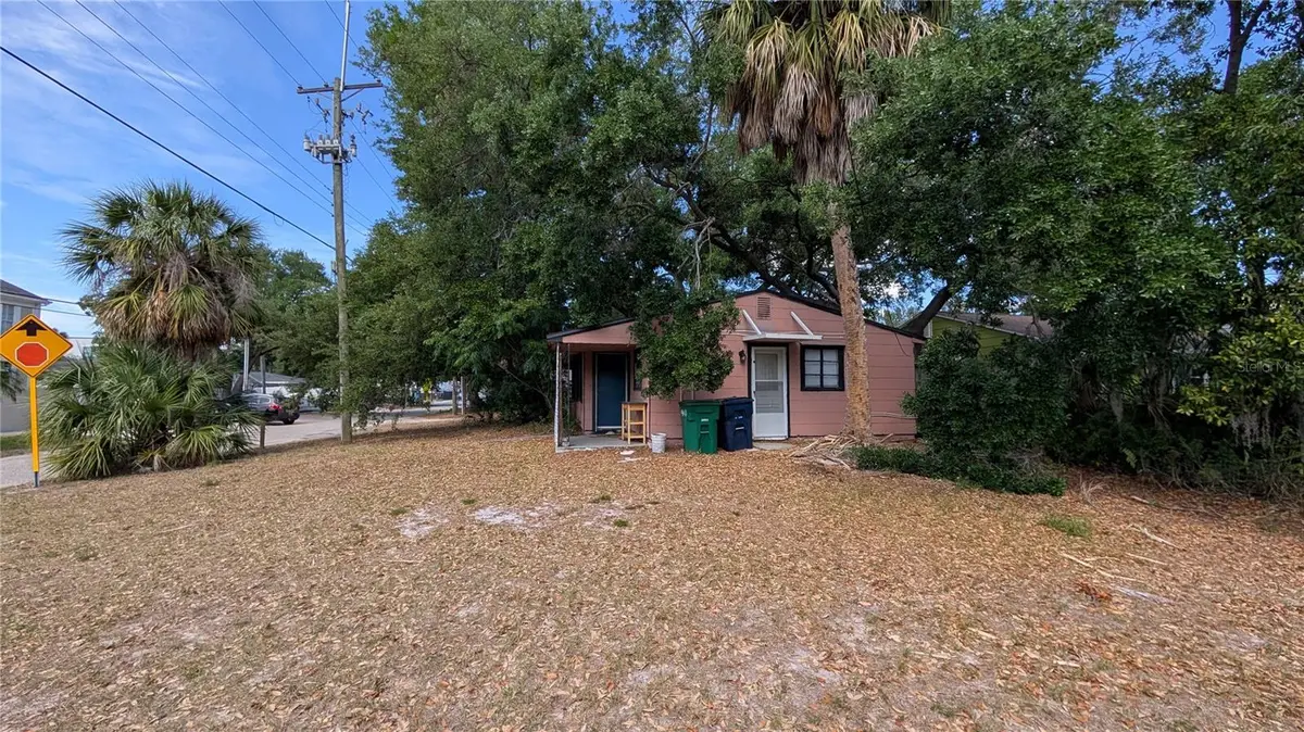 2801 W Cleveland Street, Tampa, FL 33609 - #1