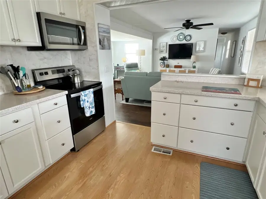 614 Mount Key Avenue Ne #631, Saint Petersburg, FL 33702 - #2