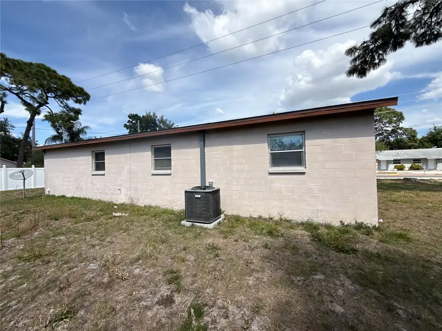 1878 Trotter Road, Largo, FL 33774 - #2
