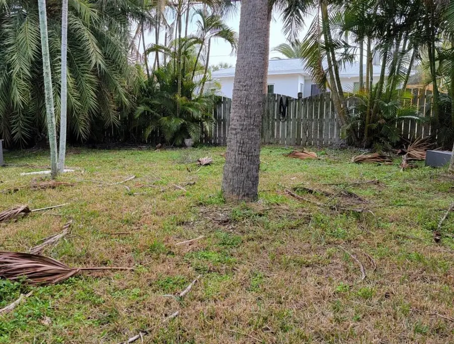 929 Bruce Avenue, Clearwater Beach, FL 33767 - #2