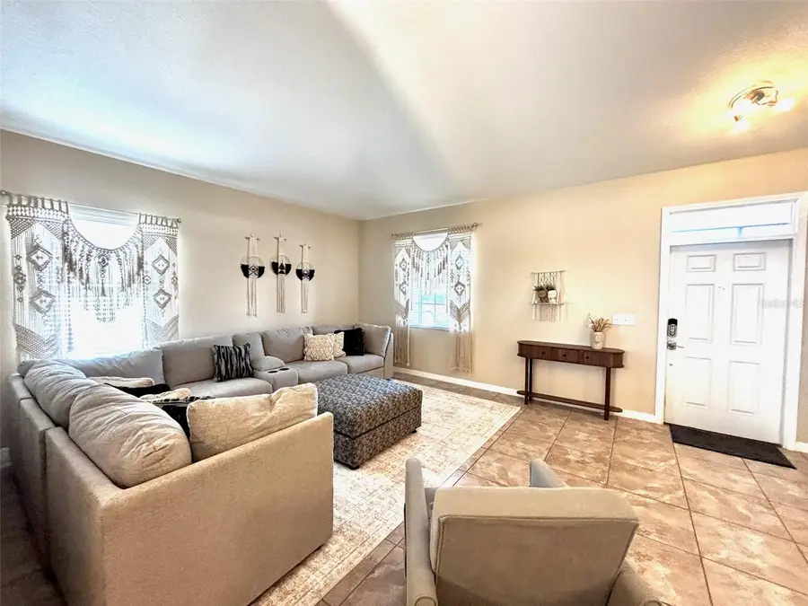 613 Wabash Breeze Circle, Ruskin, FL 33570 - #3